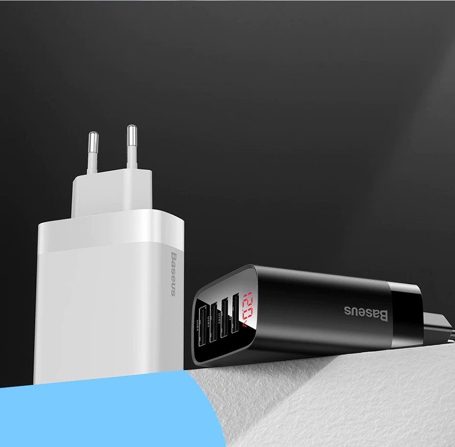 Baseus Mirror Lake Utazási Hálózati Töltő, 4 USB bemenet, max. 30 W, LED Kijelző, Fehér