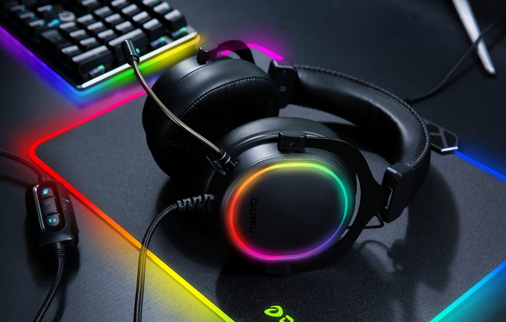 Gamer Fejhallgató Dareu EH925 Pro, Mikrofon, ENC funkció, RGB világítás, USB csatlakozás, 2,2 m kábel